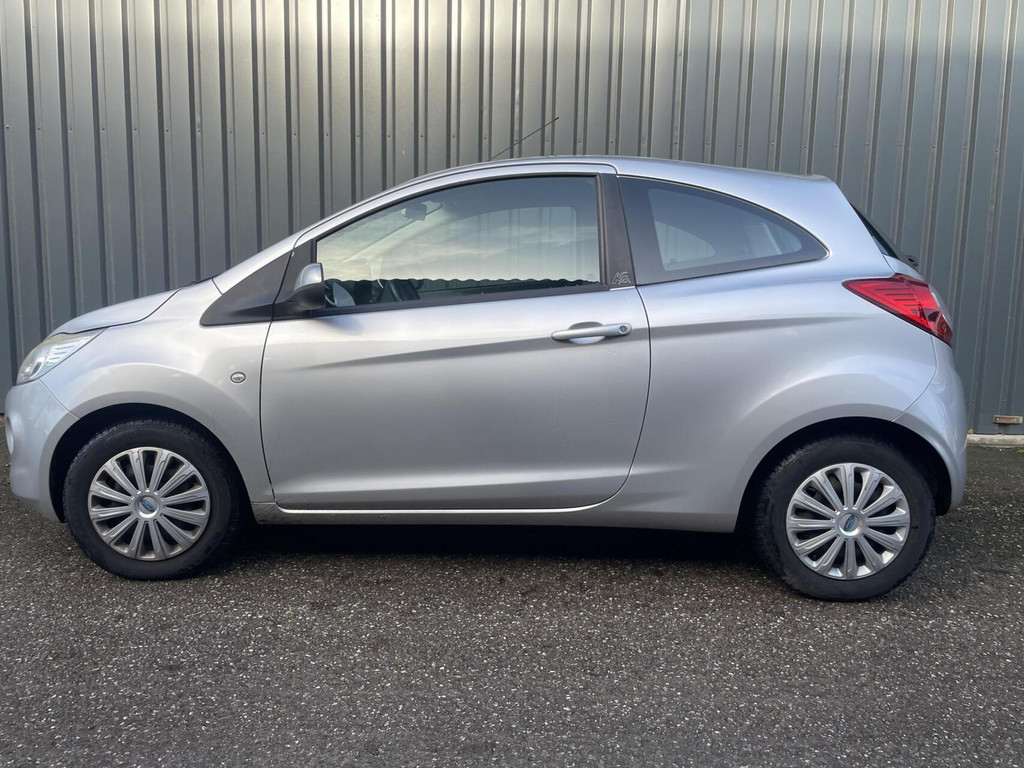 Ford Ka 1.2 Comfort start/stop + apk + nieuwe distr. riem 42036616-2.jpg | Motigo