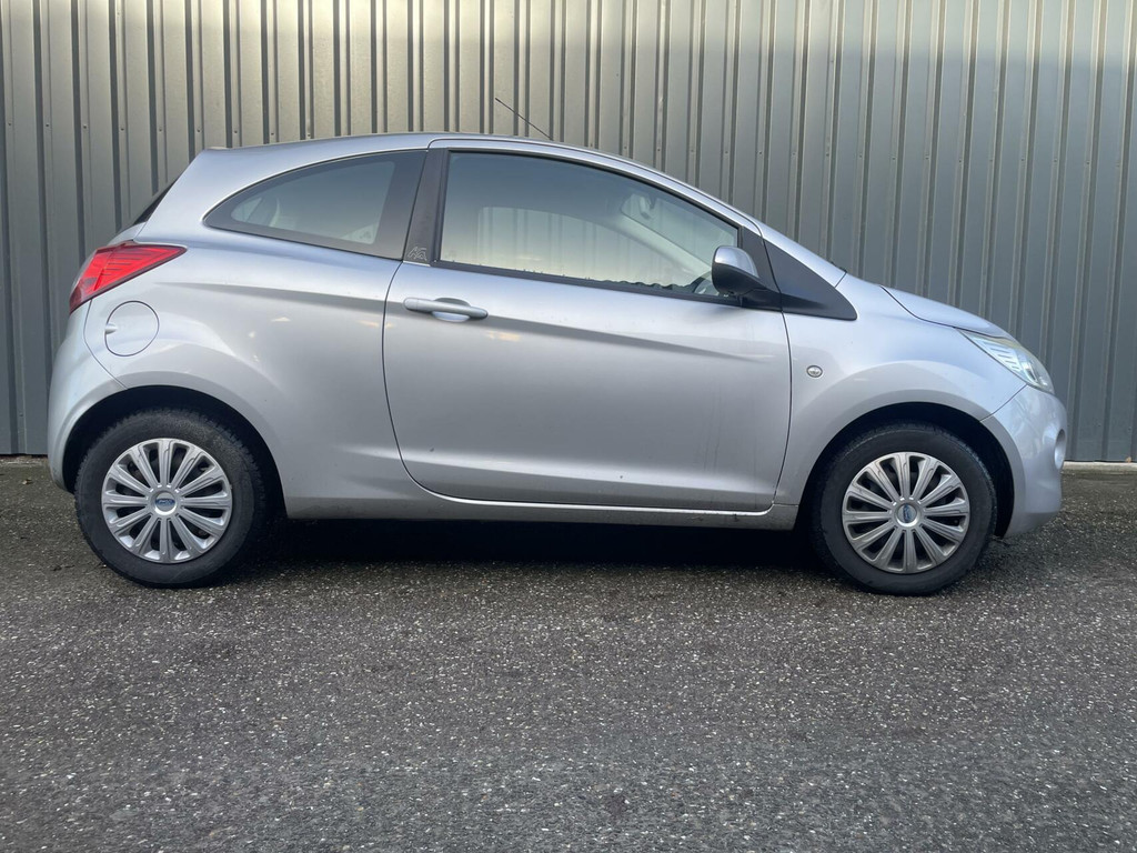 Ford Ka 1.2 Comfort start/stop + apk + nieuwe distr. riem 42036616-3.jpg | Motigo