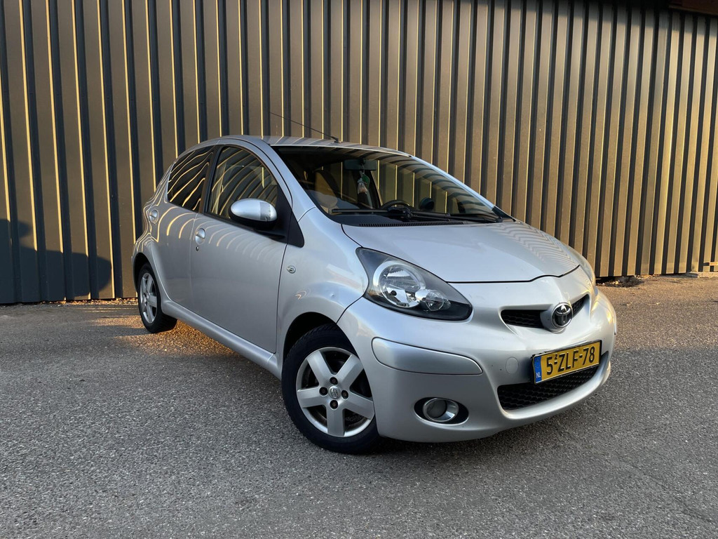 Toyota Aygo 1.0-12V Navigator automaat airco, nieuwe apk 43892468-3.jpg | Motigo