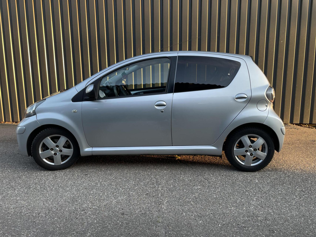Toyota Aygo 1.0-12V Navigator automaat airco, nieuwe apk 43892468-4.jpg | Motigo